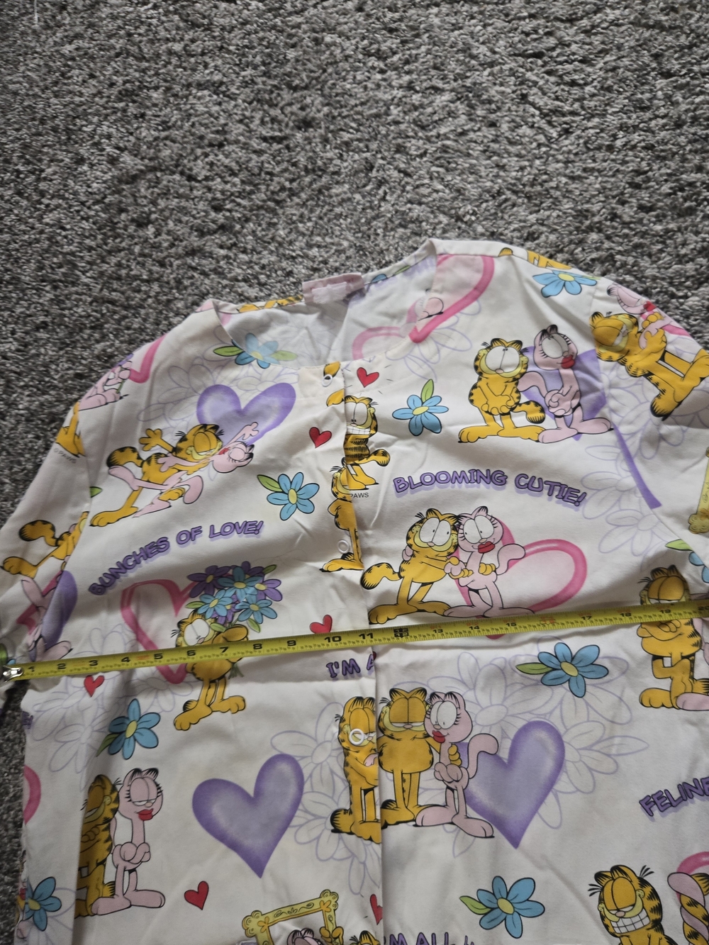 Garfield Cartoon Print Medical Scrub Top - White with Yellow & Purple - Picture 10 of 16